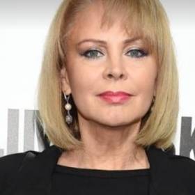 Izabela Trojanowska prezentem ślubnym dla pary gejów!