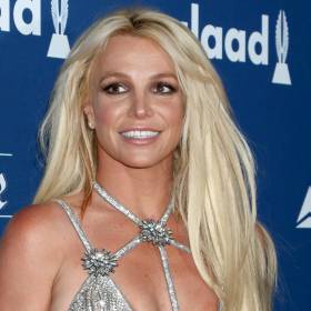 Britney Spears znowu szokuje! Na odważnych kadrach widać bardzo dużo!