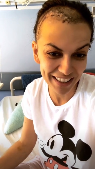 Alżbeta Lenska wychodzi ze szpitala. Aktorka pokazała głowę po operacji mózgu