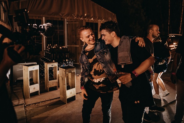 Polski DJ nagrał kawałek z Martinem Garrixem! Teledysk zaskakuje!