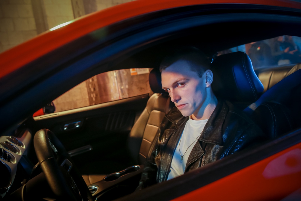 Mikołaj Roznerski w polskich "Szybkich i wściekłych". Zobacz zwiastun filmu