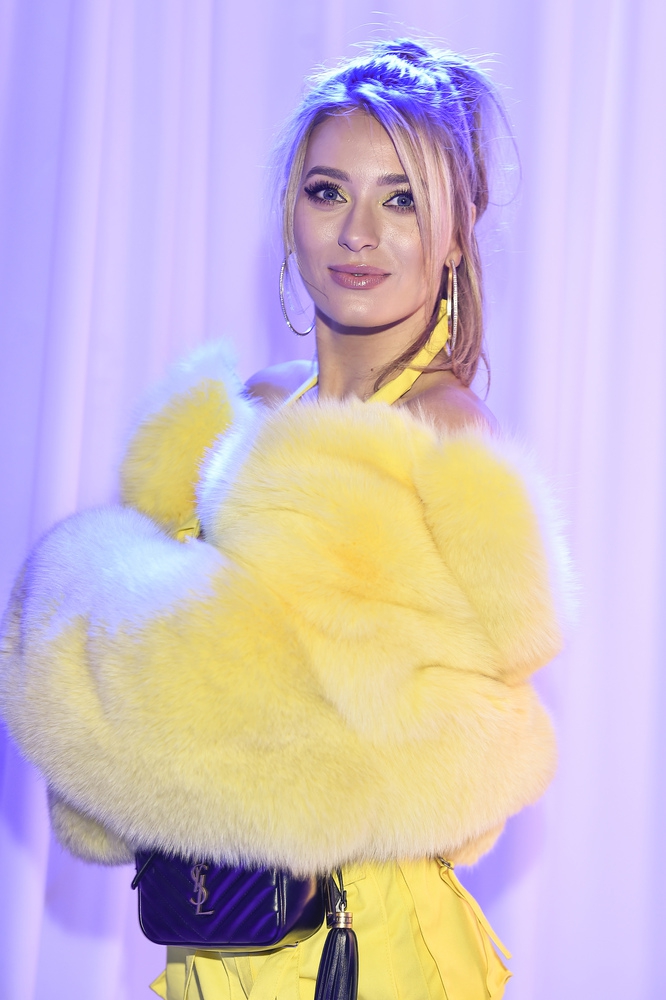 Marcelina Zawadzka w odważnej stylizacji. "Jak wielkanocny kurczak"