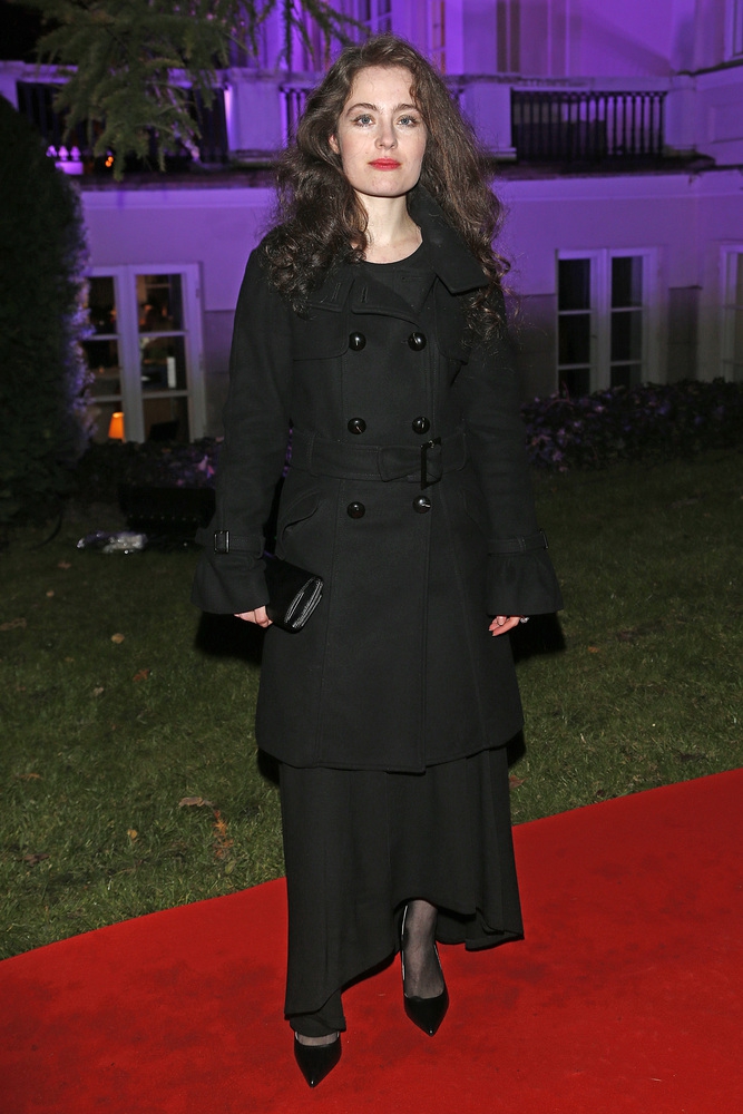 Sara Müldner świętuje 30. urodziny! Jak zmieniała się gwiazda "Na dobre i na złe"?