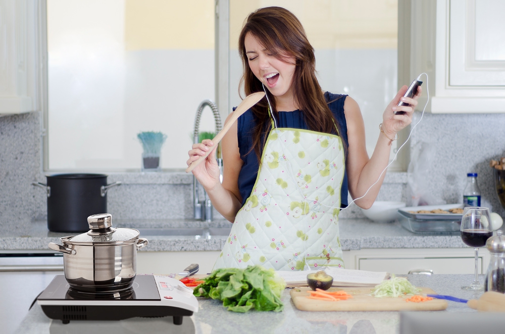 Kuchenka indukcyjna - przydatna nie tylko w podróży!