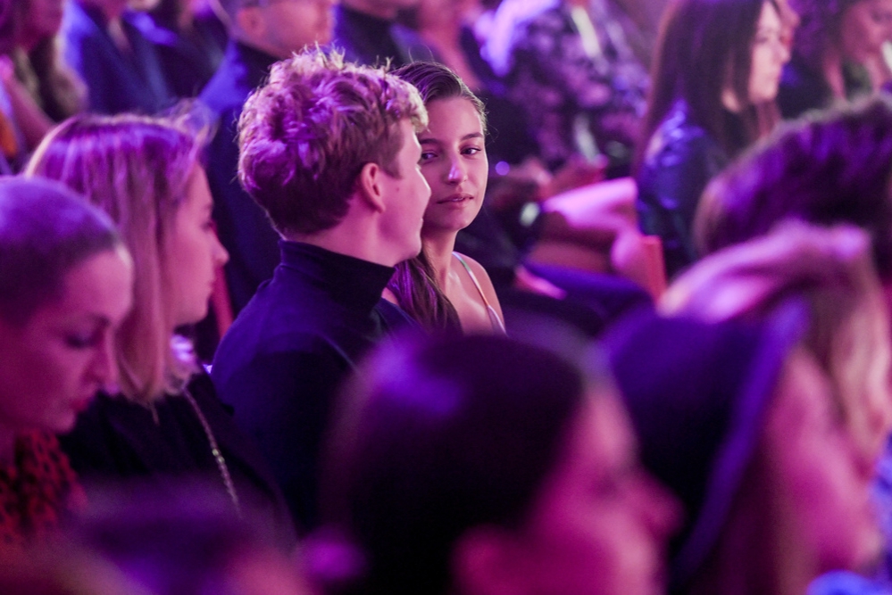 Julia Wieniawa w objęciach znanego aktora. Są parą?