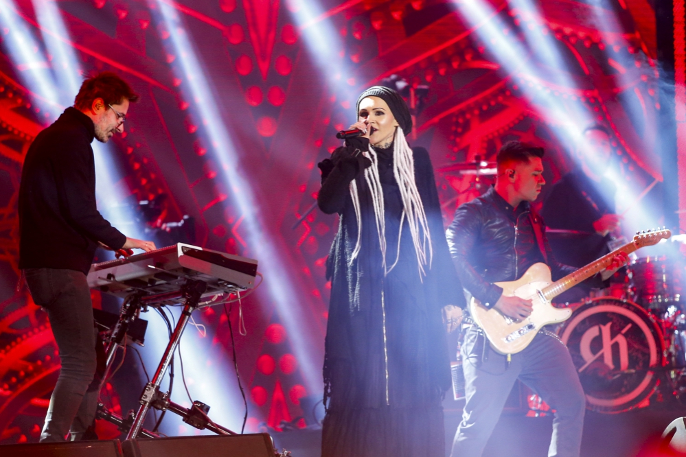 Zaskakująca metamorfoza Agnieszki Chylińskiej. Ma włosy do pasa!