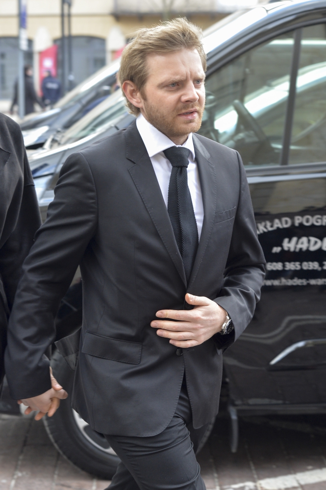 Ostatnie pożegnanie Pawła Królikowskiego. Rodzina i gwiazdy na pogrzebie aktora