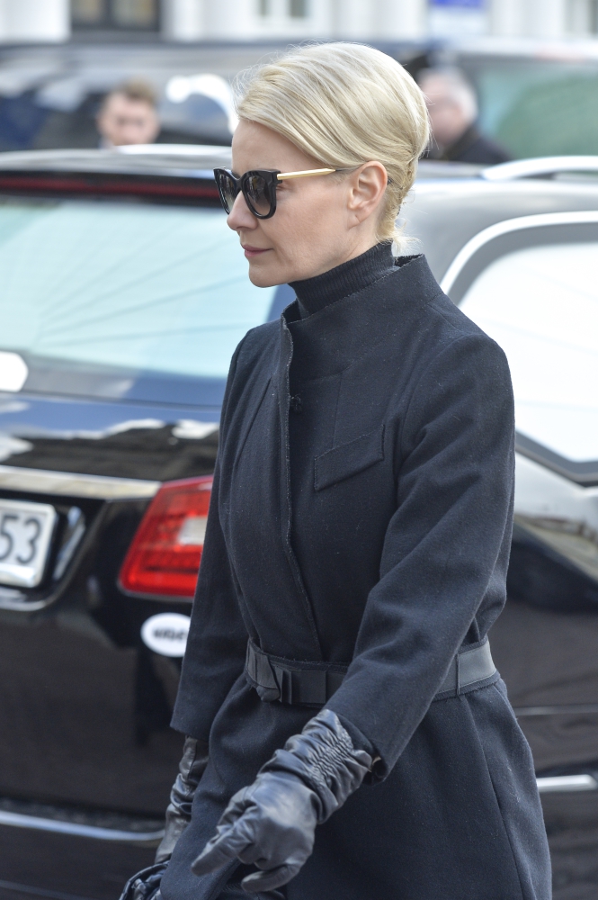 Ostatnie pożegnanie Pawła Królikowskiego. Rodzina i gwiazdy na pogrzebie aktora