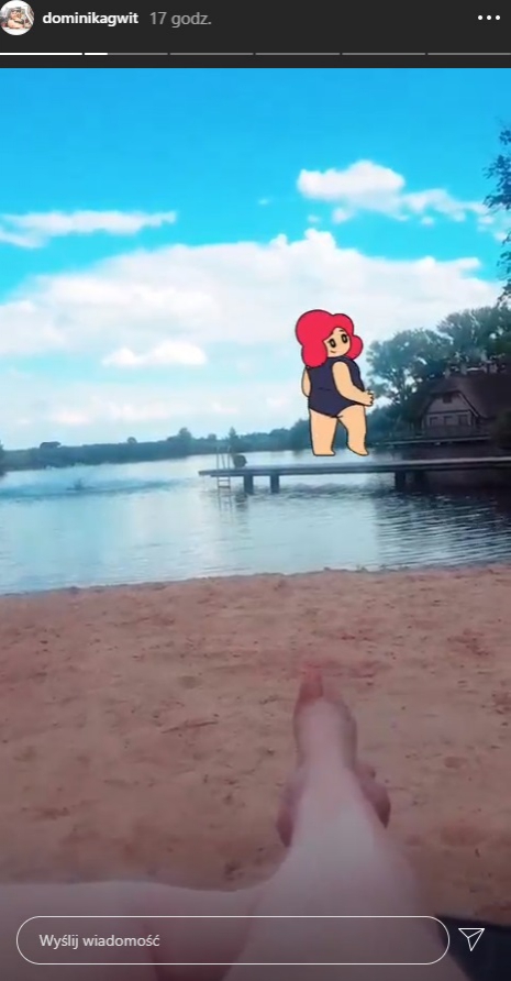 Dominika Gwit w stroju kąpielowym. Aktorka odpoczywa na wczasach w kraju