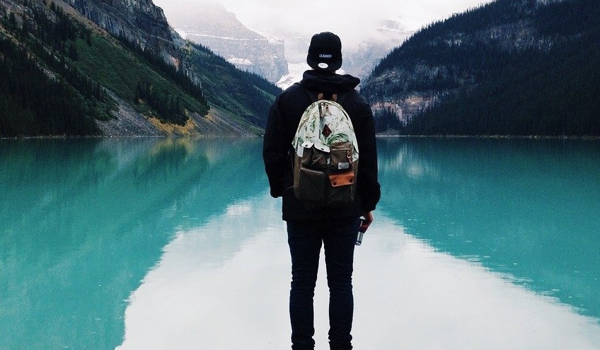 Sprawdzamy, ile kosztuje modna i solidna kurtka męska                              