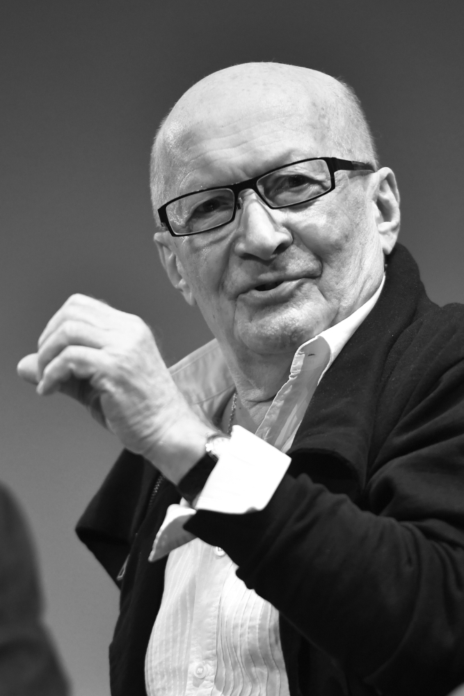 Wszystkich Świętych. Tych znanych i lubianych postaci nie ma już z nami. Odeszli w tym roku