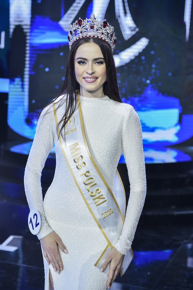 Anna-Maria Jaromin najpiękniejszą Polką. Oto zdobywczyni tytułu Miss Polski 2020 [ZDJĘCIA]
