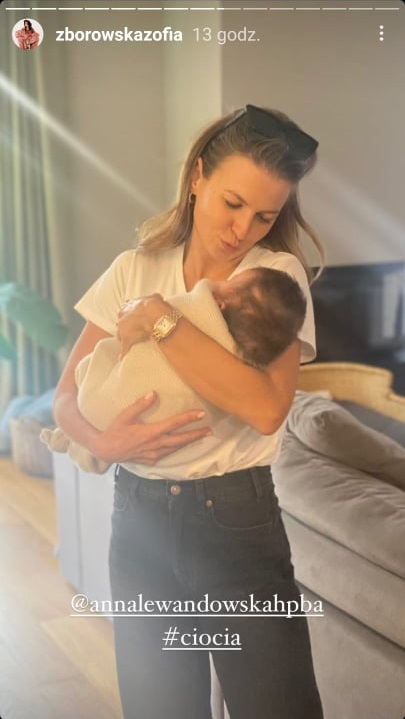 Ale niespodzianka! Anna Lewandowska pokazała niemowlę. "Laurka zazdrosna" [FOTO]