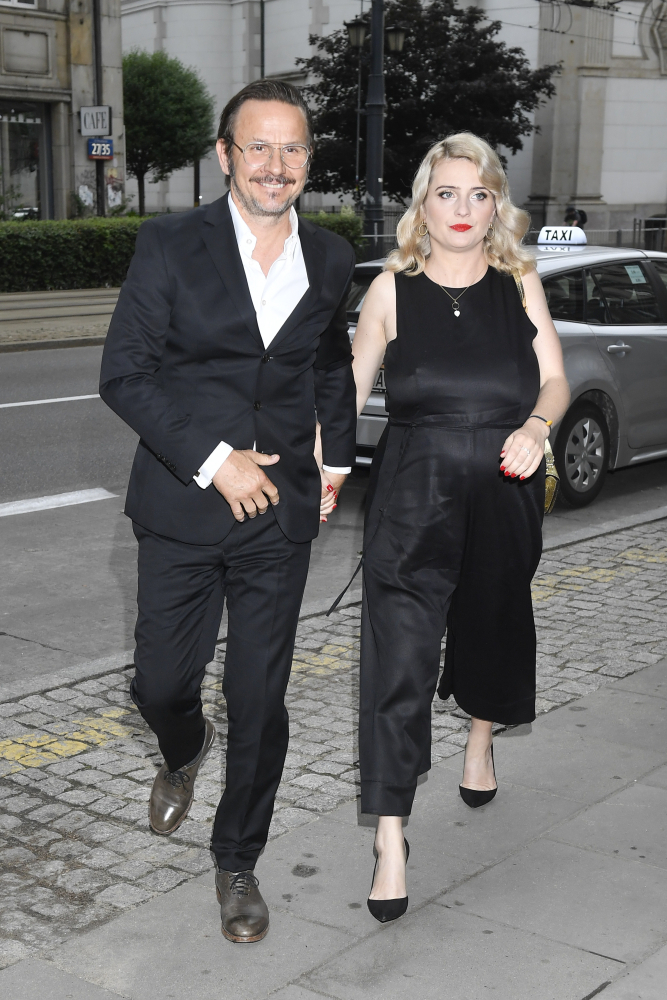 Bartłomiej Topa już wkrótce przywita na świecie pociechy! Jego ukochana zdradziła płeć dzieci [FOTO]