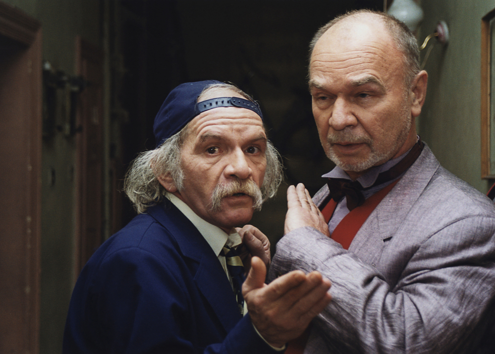 "Świat według Kiepskich". Tych aktorów nie ma już z nami. Nie tylko Babka, Edzio, Boczek, Paździoch