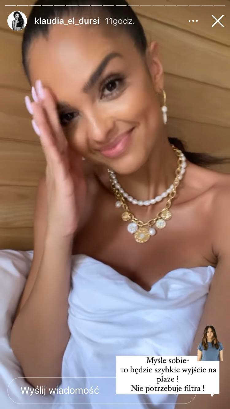 Klaudia El Dursi odsłania "spalony" słońcem biust. Na sobie nie ma praktycznie nic! [ZDJĘCIA]