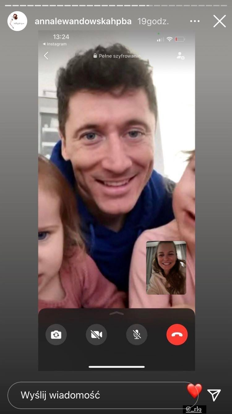 Anna Lewandowska pokazała twarz córki. Zareagowała na wideo, na którym Robert Lewandowski wiąże Klarze włosy za pomocą odkurzacza
