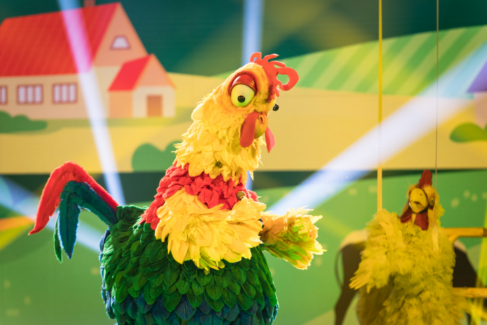 "Mask Singer". Ośmiornica, Ważka, Bocian. Jakie gwiazdy kryją się pod strojami? [FOTO]