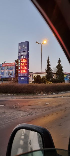 Ceny na stacjach benzynowych w obiektywie słuchaczy. Jest już 8 zł za litr? [FOTO]