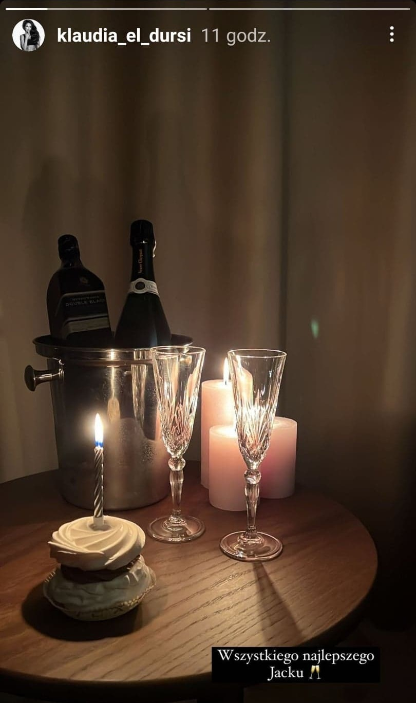 Klaudia El Dursi w kusej bieliźnie rozgrzewa internet do czerwoności. Tak wystroiła się dla ukochanego [FOTO]