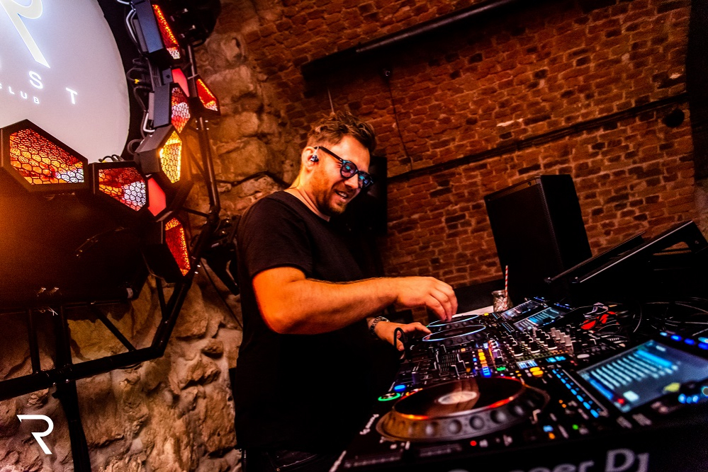 "Stay Classy" oraz "Fiesta Brazil" - czyli dwie wyjątkowe propozycje weekendowe w Rust Club!