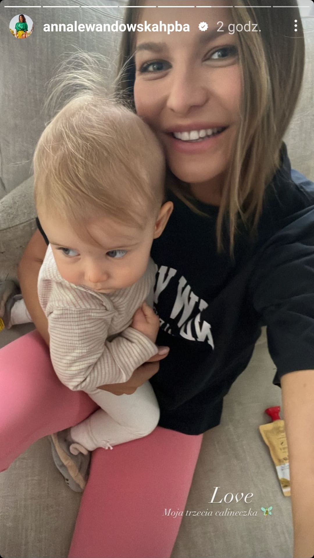 Anna Lewandowska przedstawia "trzecią Calineczkę"! Trenerka dzieli się swoim szczęściem [ZDJĘCIE]