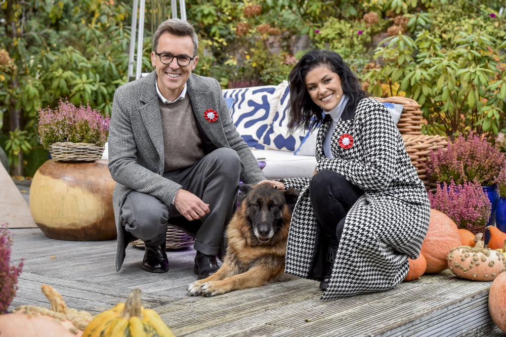 Kasia Cichopek obsypała go całusami w studiu "PnŚ". To wcale nie Maciej Kurzajewski [ZDJĘCIA]