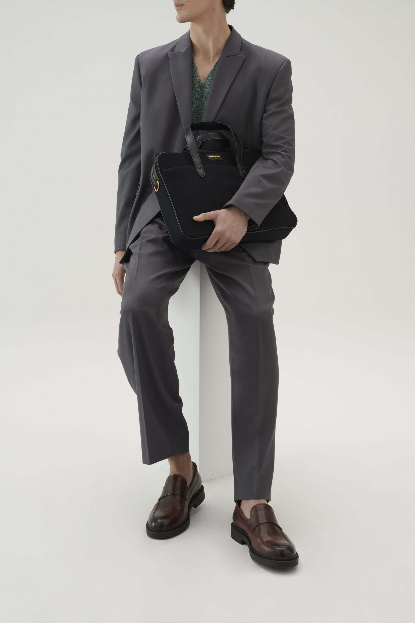 Klasyczne buty męskie - Jakie warto mieć w swojej garderobie?