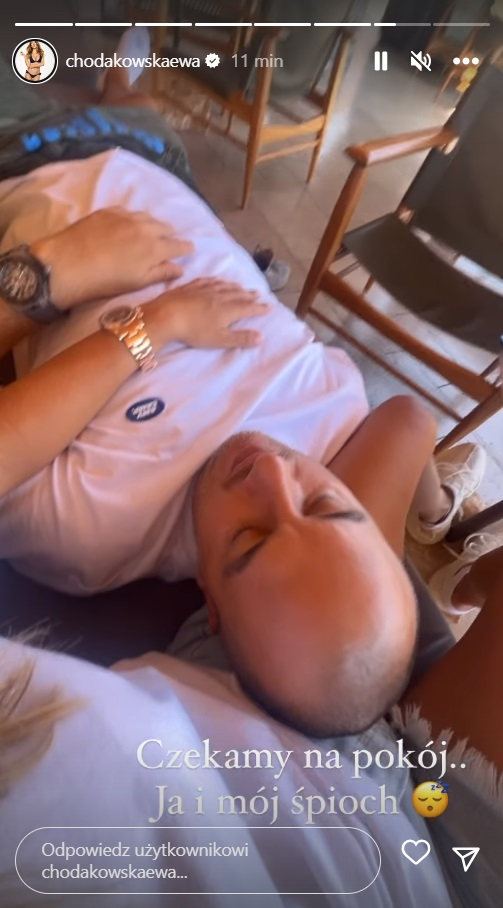 Ewa Chodakowska i jej ukochany są "na detoksie". Trenerka pisze wprost: mój mąż ma przegwizdane” 