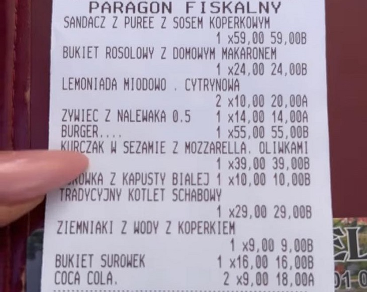 Skandal w restauracji. W sałatce dla Sylwii Bomby znalazł się robak. Celebrytka wszystko pokazała [FOTO]