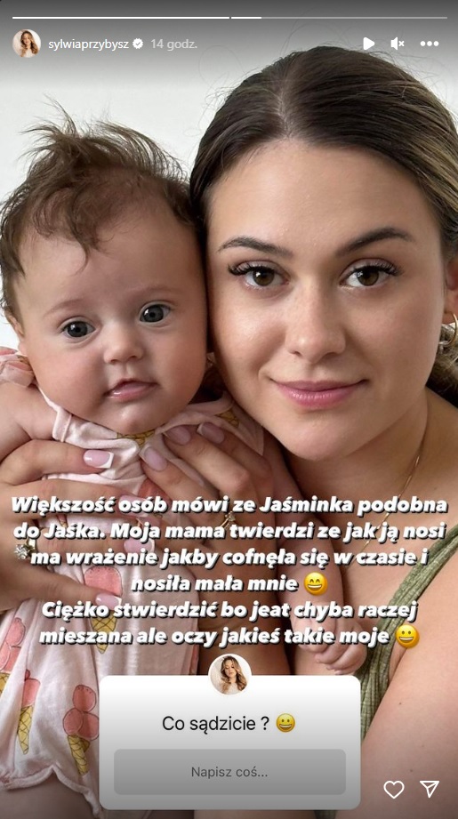 Sylwia Przybysz pokazała, jak wyglądała w dzieciństwie. Zapytała internautów o ich zdanie w pewnej kwestii [FOTO]