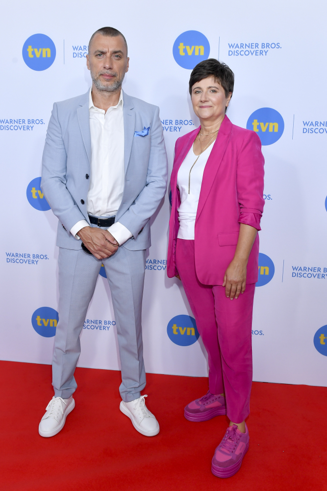 Anna Potaczek i Maciej Dębosz wrócili na salony. Ona niczym Barbie, on? Nie do poznania! [ZDJĘCIA]