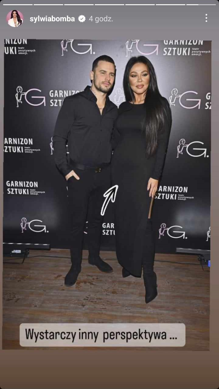 Sylwia Bomba pokazała "ciążowy brzuch". "Jak obstawiacie, chłopczyk czy dziewczynka?" [FOTO]