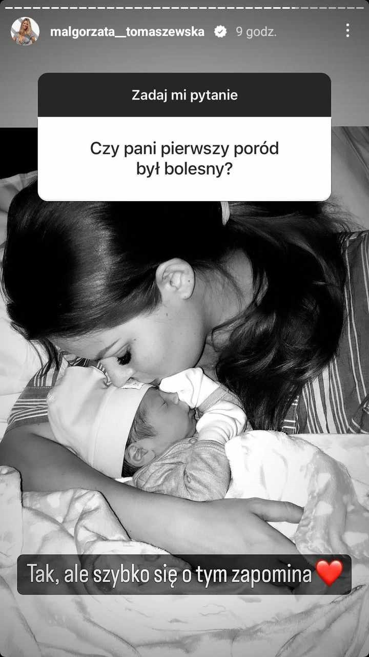 Małgorzata Tomaszewska wrzuciła zdjęcia zrobione zaraz po porodzie. "Trwał dwie godziny" [FOTO]