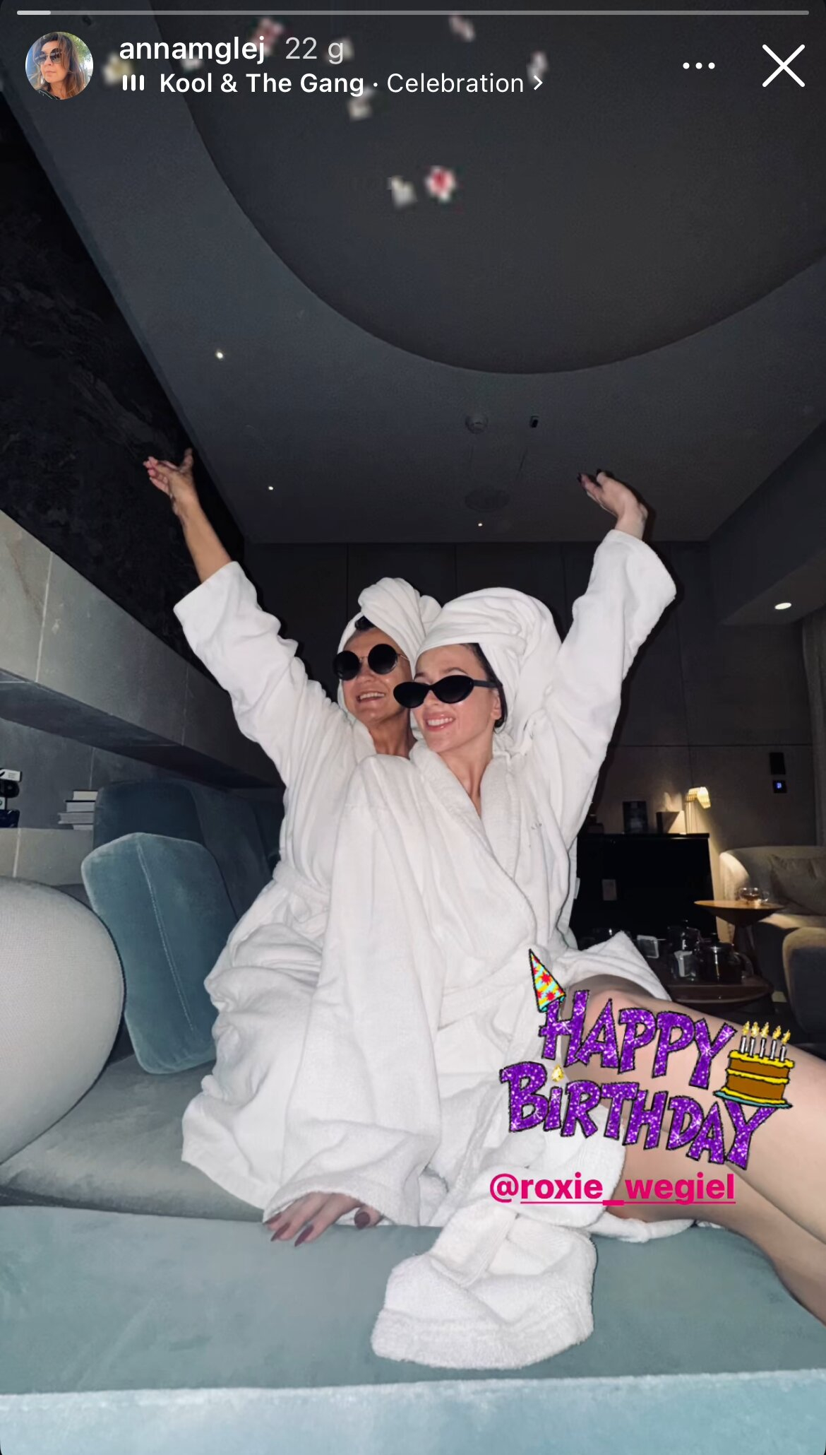 Teściowa Roksany Węgiel nie ukrywa ich więzi. Tak uczciła urodziny piosenkarki 