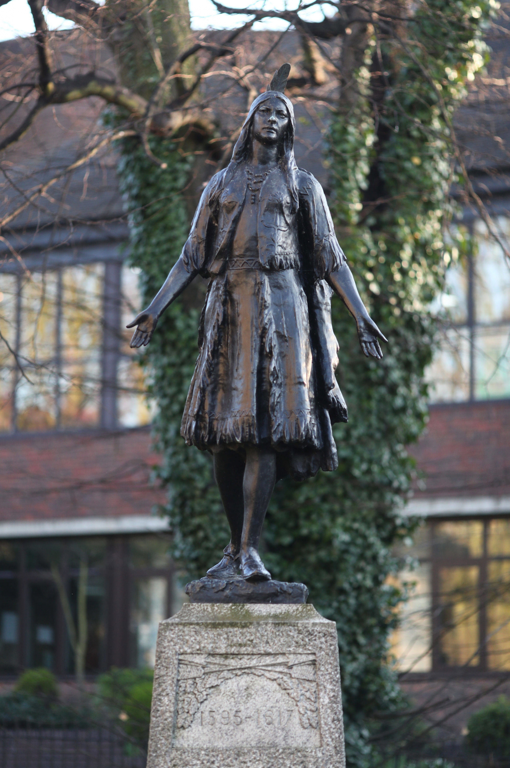 Pocahontas istniała naprawdę. Jej życie było dalekie od bajki Disneya 