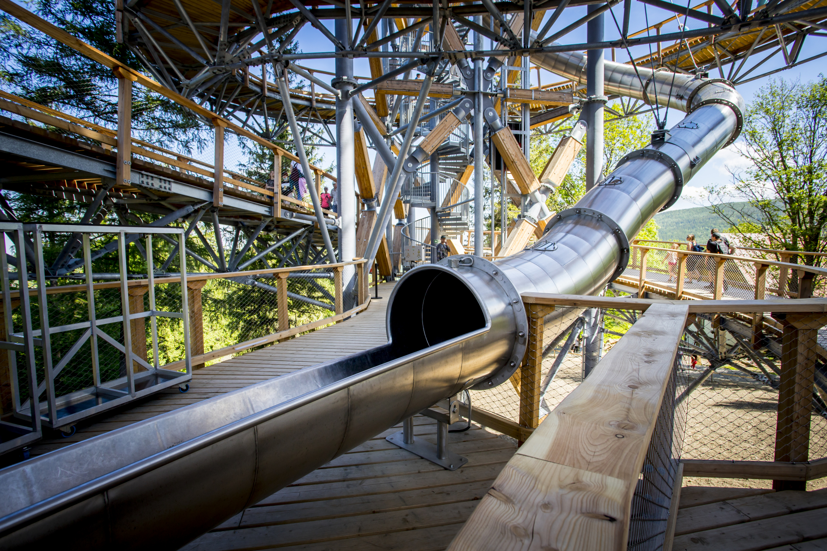 W chmurach nad Górami Izerskimi – dlaczego Sky Walk Świeradów-Zdrój to miejsce, którego nie można przegapić