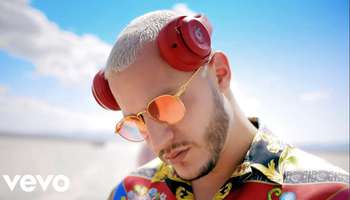 Teledysk DJ Snake / J Balvin / Tyga - Loco Contigo
