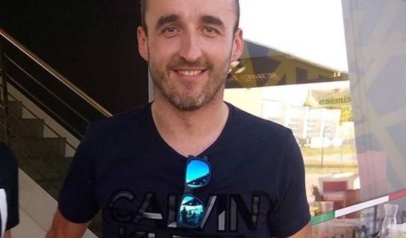 Robert Kubica Pokazal Reke Uszkodzona W Wypadku Widok Szokuje Gwiazdy Maxxx News Rmf Maxxx