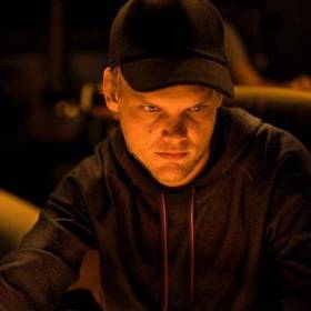 Brat odtwarza ostatnie godziny życia Aviciiego. Dlaczego zmarł?