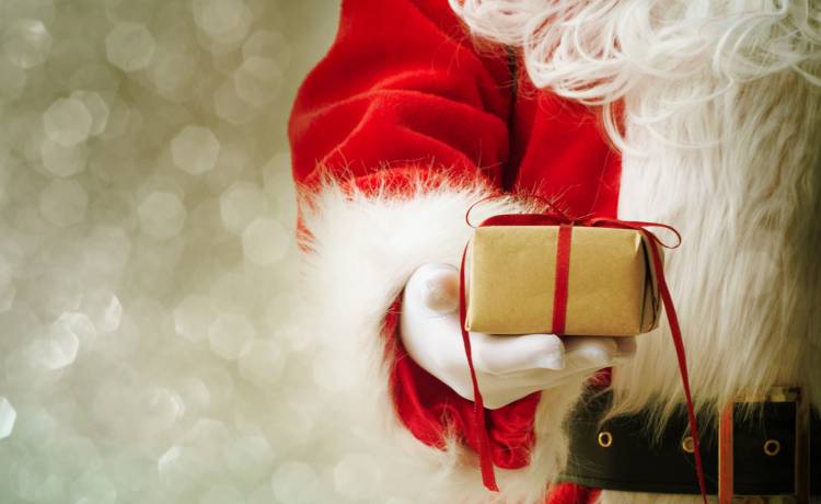 święty Mikołaj Skąd Się Wziął Słynny Wizerunek świątecznego